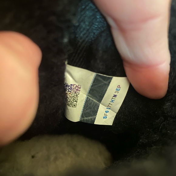 UGG Black Classic Mini Boots - Picture 5 of 7